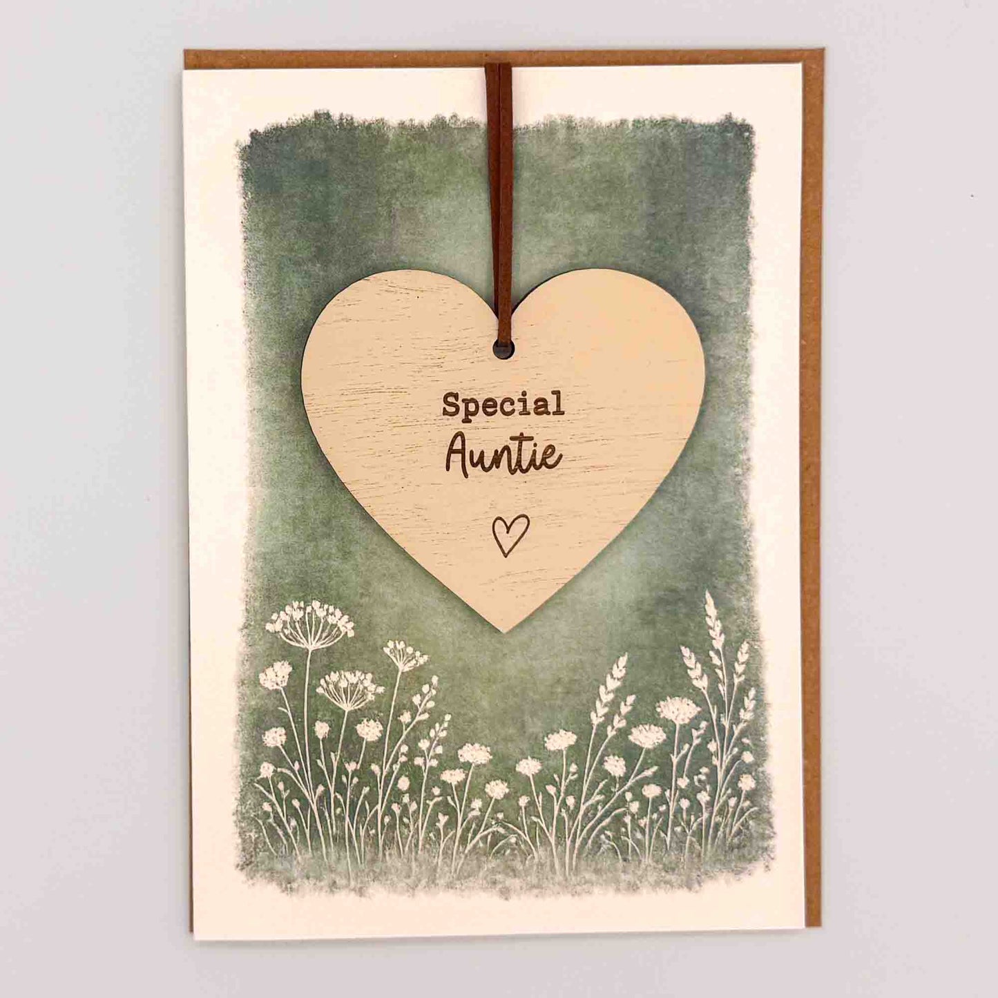 Keepsake Card - Special Auntie Heart